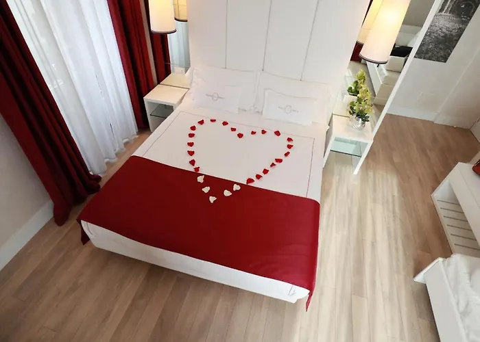 Tullia&prisca Relais Affittacamere 4*